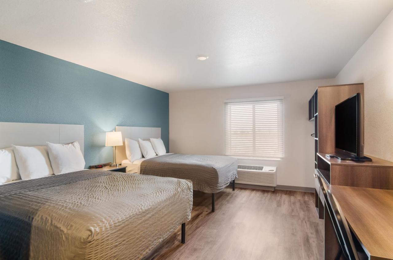 Woodspring Suites Thornton-North Denver Bagian luar foto
