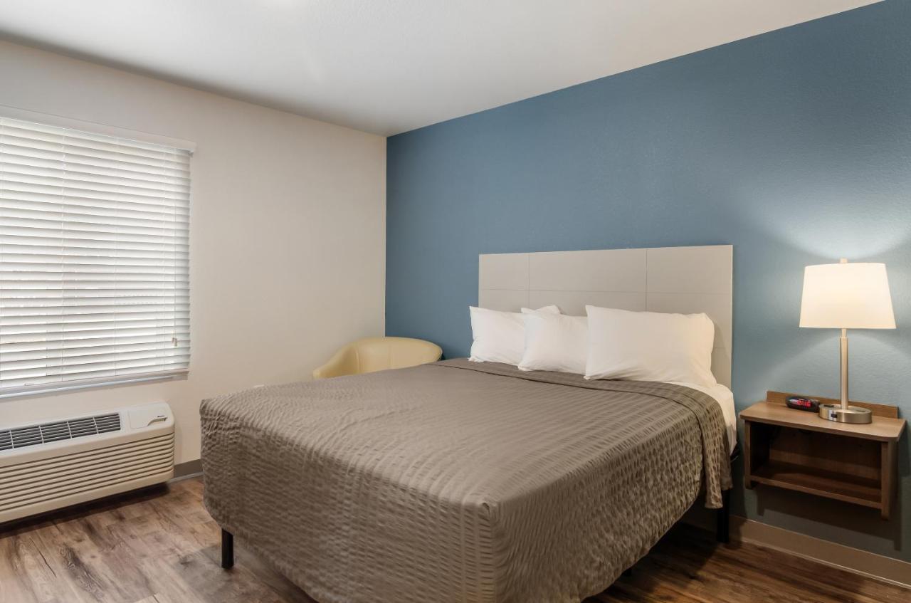 Woodspring Suites Thornton-North Denver Bagian luar foto