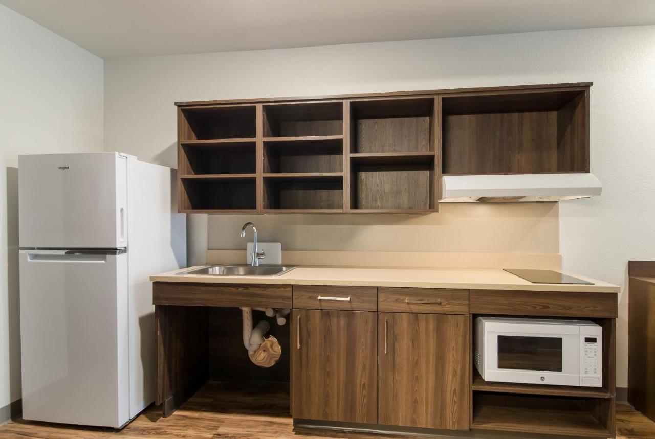 Woodspring Suites Thornton-North Denver Bagian luar foto